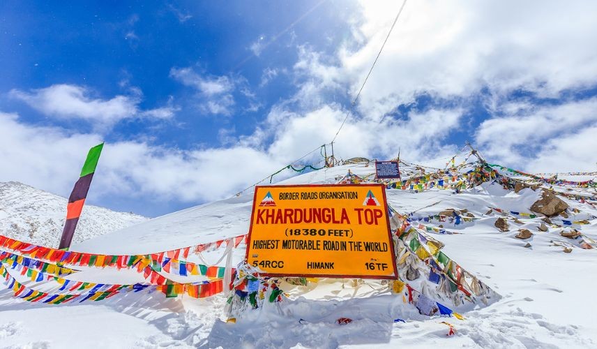 Leh With Khardungla Top